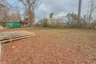 904 Brookhills Dr, Cantonment, FL 32533 - Photo 13