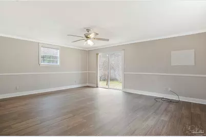 7830 Herrington Dr, Pensacola, FL 32534 - Photo 9