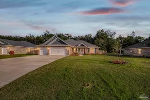 4566 Red Oak Dr, Milton, FL 32583 - Photo 9