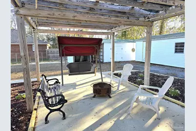 5225 Santa Cruz, Milton, FL 32583 - Photo 3