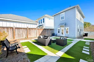 554 Santos St, Pensacola, FL 32504 - Photo 21