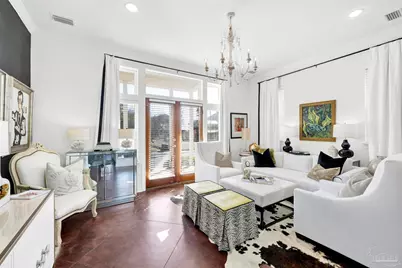 554 Santos St, Pensacola, FL 32504 - Photo 3