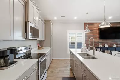 6608 Carlinga Dr, Pensacola, FL 32507 - Photo 9