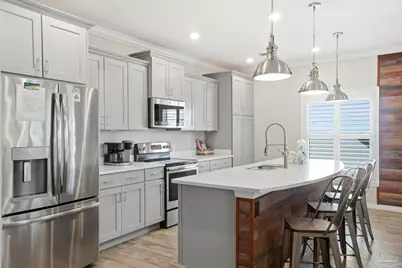 6608 Carlinga Dr, Pensacola, FL 32507 - Photo 7