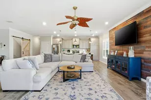 6608 Carlinga Dr, Pensacola, FL 32507 - Photo 15