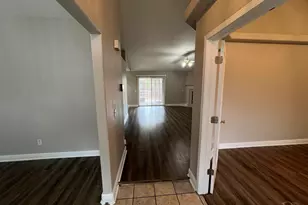 7230 Annandale Dr, Pensacola, FL 32526 - Photo 3