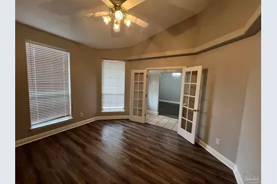 7230 Annandale Dr, Pensacola, FL 32526 - Photo 5