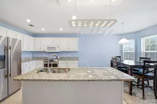 1939 Melissa Oaks Dr, Gulf Breeze, FL 32563 - Photo 3