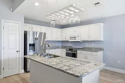 1939 Melissa Oaks Dr, Gulf Breeze, FL 32563 - Photo 13