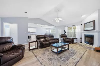 1939 Melissa Oaks Dr, Gulf Breeze, FL 32563 - Photo 7