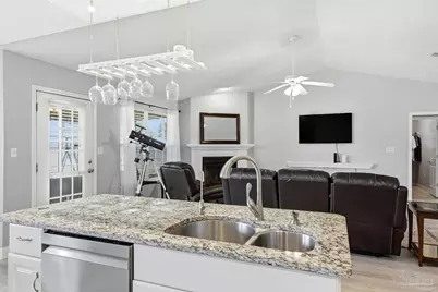 1939 Melissa Oaks Dr, Gulf Breeze, FL 32563 - Photo 11