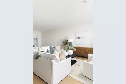 800 S Palafox St #301, Pensacola, FL 32502 - Photo 9