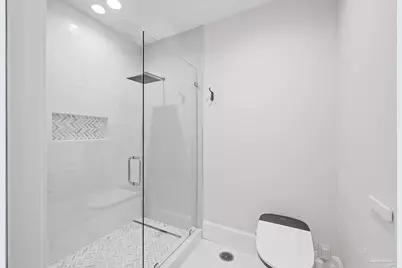 800 S Palafox St #301, Pensacola, FL 32502 - Photo 11