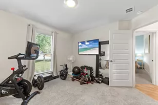 1045 Woodlore Cir, Gulf Breeze, FL 32563 - Photo 15