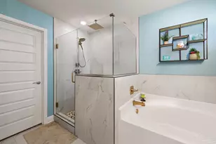 1045 Woodlore Cir, Gulf Breeze, FL 32563 - Photo 33