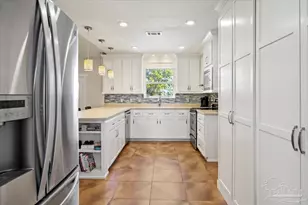 3806 Tiger Point Blvd, Gulf Breeze, FL 32563 - Photo 21