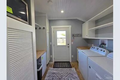 430 S 1st St, Pensacola, FL 32507 - Photo 27