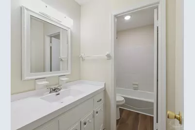5731 Langley Ct Langley Ct, Pensacola, FL 32504 - Photo 11