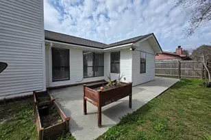 824 Lavon Dr, Pensacola, FL 32506 - Photo 31