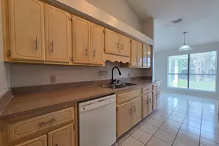 824 Lavon Dr, Pensacola, FL 32506 - Photo 13