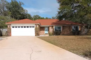 724 Marlin Spike Dr, Pensacola, FL 32507 - Photo 1