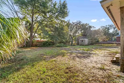 433 Montrose Blvd, Gulf Breeze, FL 32561 - Photo 25