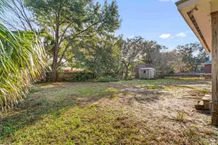 433 Montrose Blvd, Gulf Breeze, FL 32561 - Photo 25