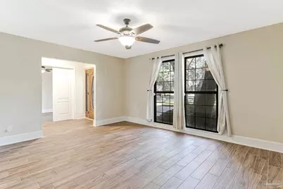 103 Highpoint Dr, Gulf Breeze, FL 32561 - Photo 13