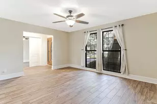 103 Highpoint Dr, Gulf Breeze, FL 32561 - Photo 13