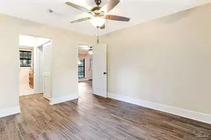 103 Highpoint Dr, Gulf Breeze, FL 32561 - Photo 17