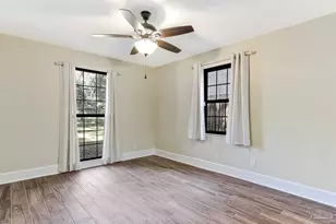 103 Highpoint Dr, Gulf Breeze, FL 32561 - Photo 15