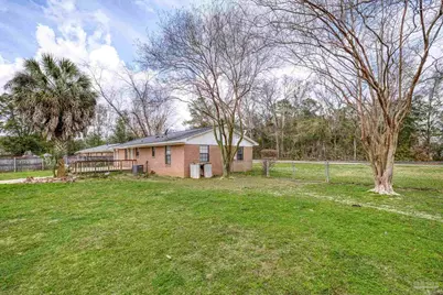 3525 Applewood Ln, Cantonment, FL 32533 - Photo 47