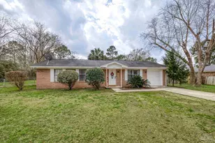 3525 Applewood Ln, Cantonment, FL 32533 - Photo 3
