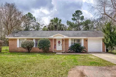 3525 Applewood Ln, Cantonment, FL 32533 - Photo 1