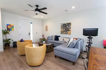 615 N B St, Pensacola, FL 32501 - Photo 19