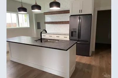 615 N B St, Pensacola, FL 32501 - Photo 37