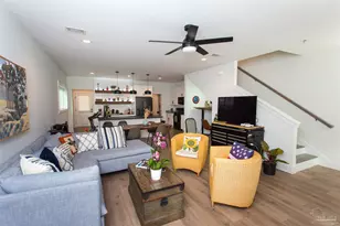 615 N B St, Pensacola, FL 32501 - Photo 9