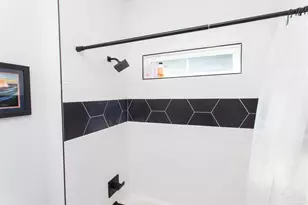 615 N B St, Pensacola, FL 32501 - Photo 45