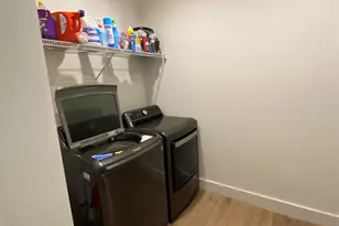 615 N B St, Pensacola, FL 32501 - Photo 39