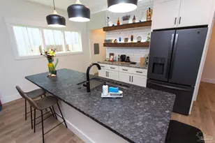 615 N B St, Pensacola, FL 32501 - Photo 9