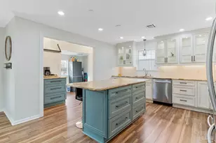 2750 Mercado Dr, Pensacola, FL 32507 - Photo 15