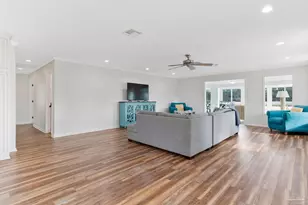 2750 Mercado Dr, Pensacola, FL 32507 - Photo 19