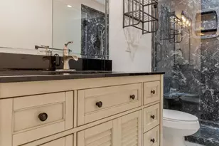 2750 Mercado Dr, Pensacola, FL 32507 - Photo 37