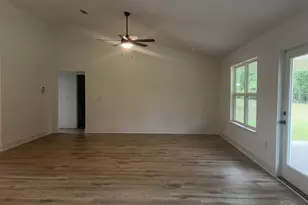 5262 Muscadine Way, Milton, FL 32570 - Photo 9