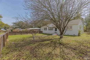 2023 E Yonge St, Pensacola, FL 32503 - Photo 47