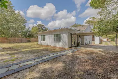 2023 E Yonge St, Pensacola, FL 32503 - Photo 53