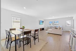 4635 Carlstrom Ln, Pensacola, FL 32507 - Photo 9