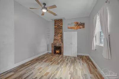 911 N Davis Hwy, Pensacola, FL 32501 - Photo 17