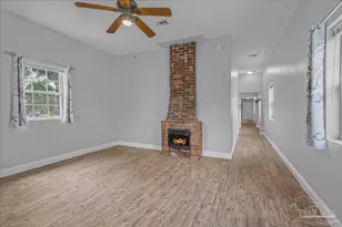 911 N Davis Hwy, Pensacola, FL 32501 - Photo 5