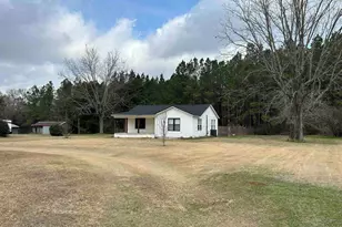 3770 Hwy 182, Jay, FL 32565 - Photo 1